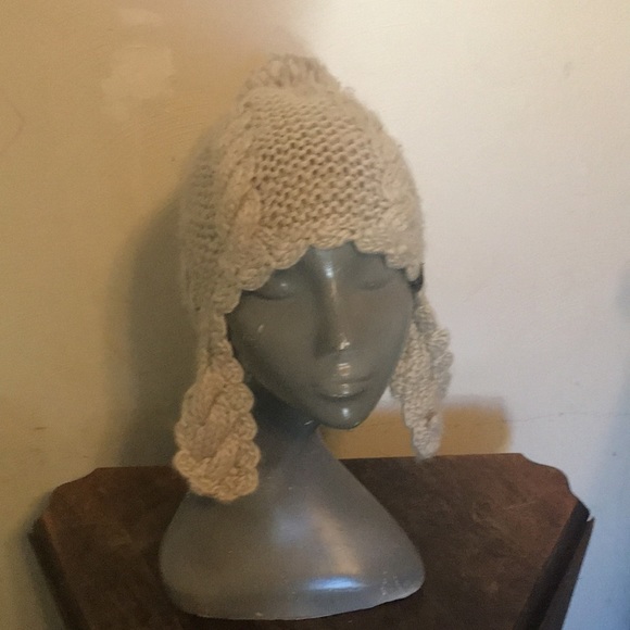 The North Face Beige Wool Winter Hat - Picture 2 of 8